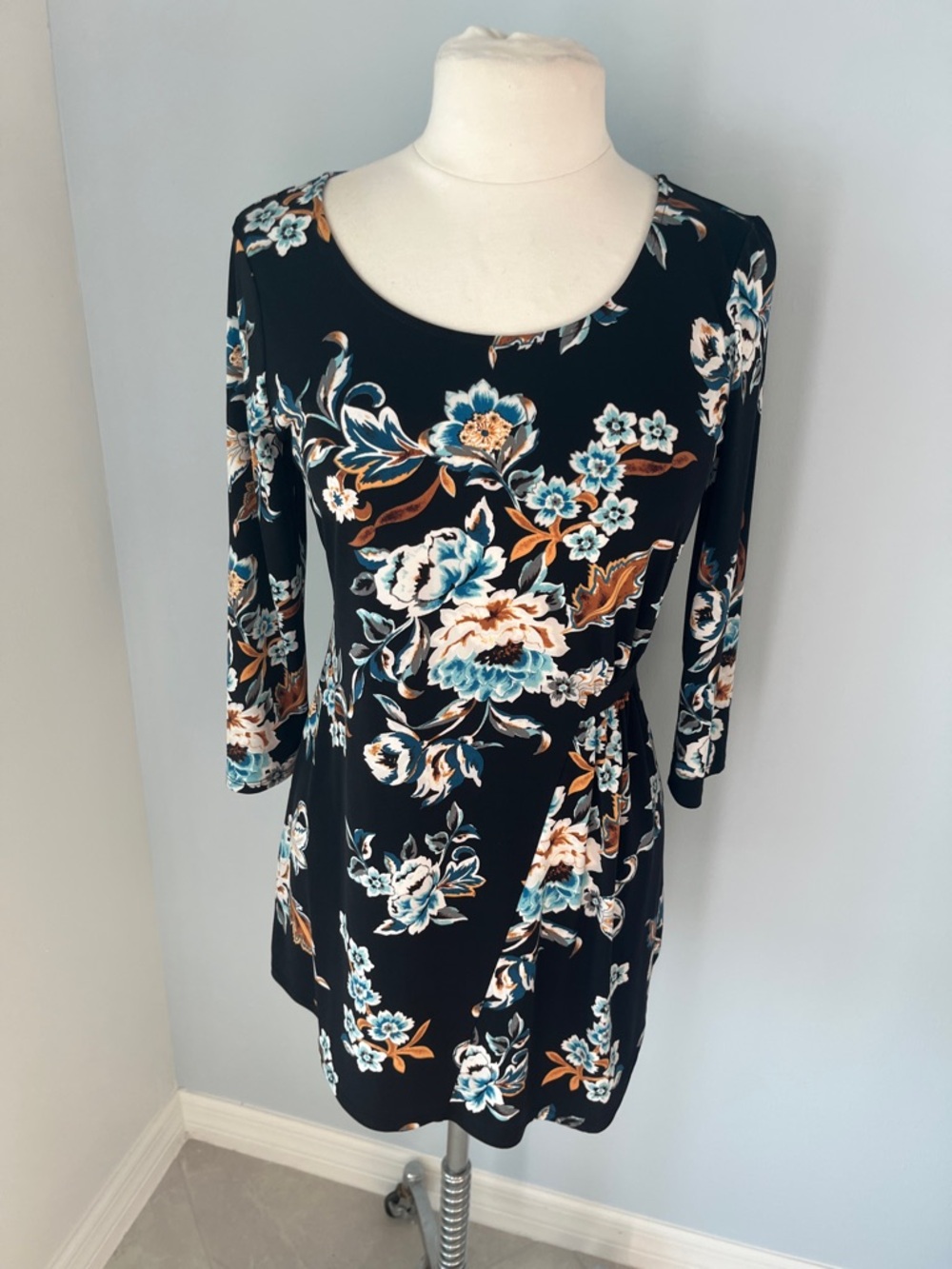 White House Black Market Mini Dress